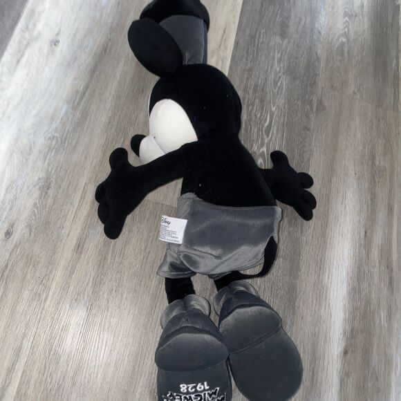 DISNEY Milestone Gray MICKEY Mouse 1928 Steamboat Willie May Exclusive 18” - Picture 7 of 8